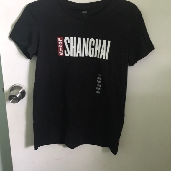 Levi’s shirt - Picture 1 of 5